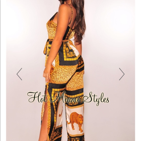 BRAND NEW W/ TAGS Jumpsuit from Hot Miami Styles - Picture 3 of 3